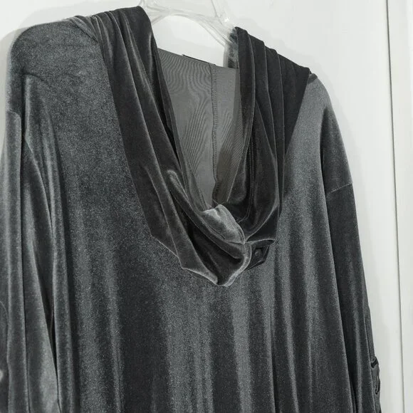 Her Universe Witcher Cloak Grey Velvet Hooded Cardigan Mystical Fairy Plus Size - Picture 7 of 15